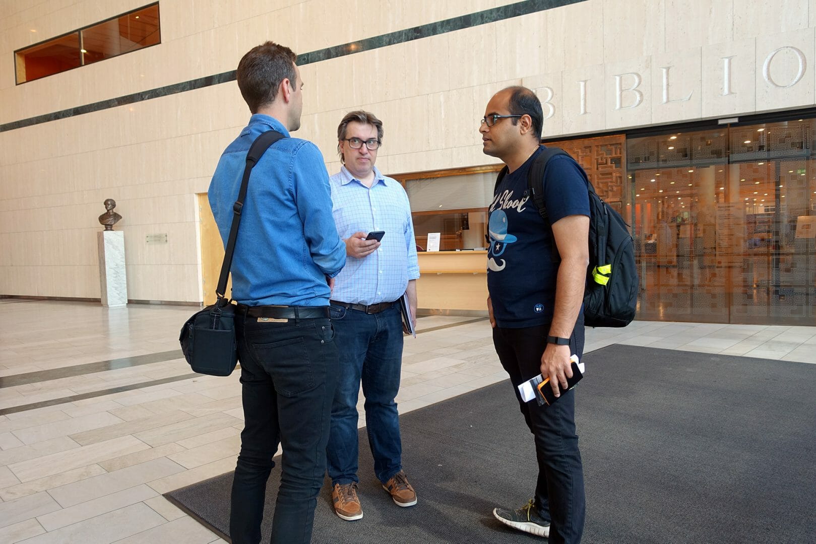 in-team discussions about libraryUX during a workshop